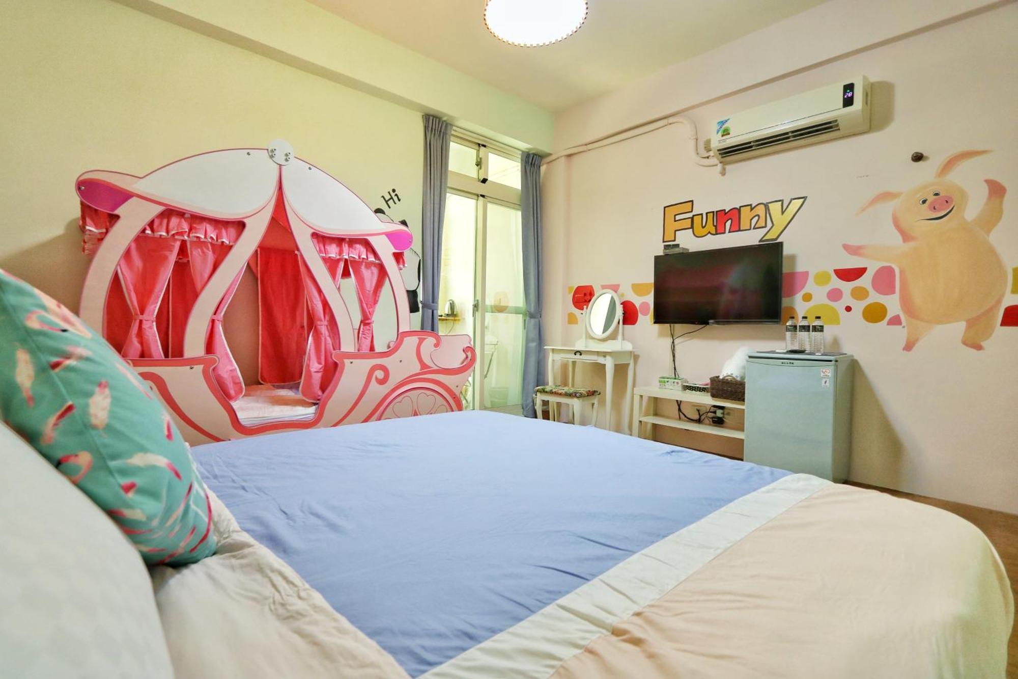 隨風旅行 親子包棟民宿 ย่านเมืองเก่าเฮ้งชุน ภายนอก รูปภาพ